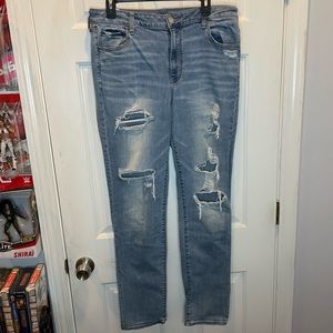 American Eagle Outfitters Distressed High-Waisted Jegging
